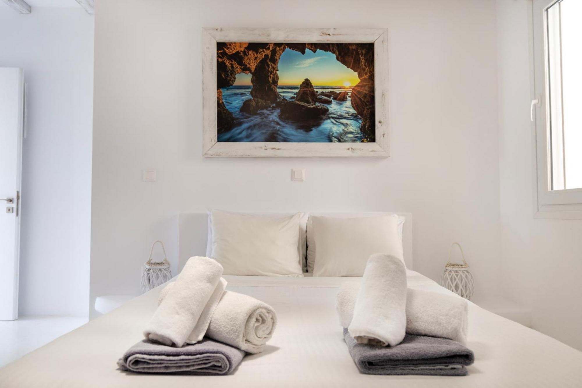 Limani Lux Apartments Karpathos Town  Room photo