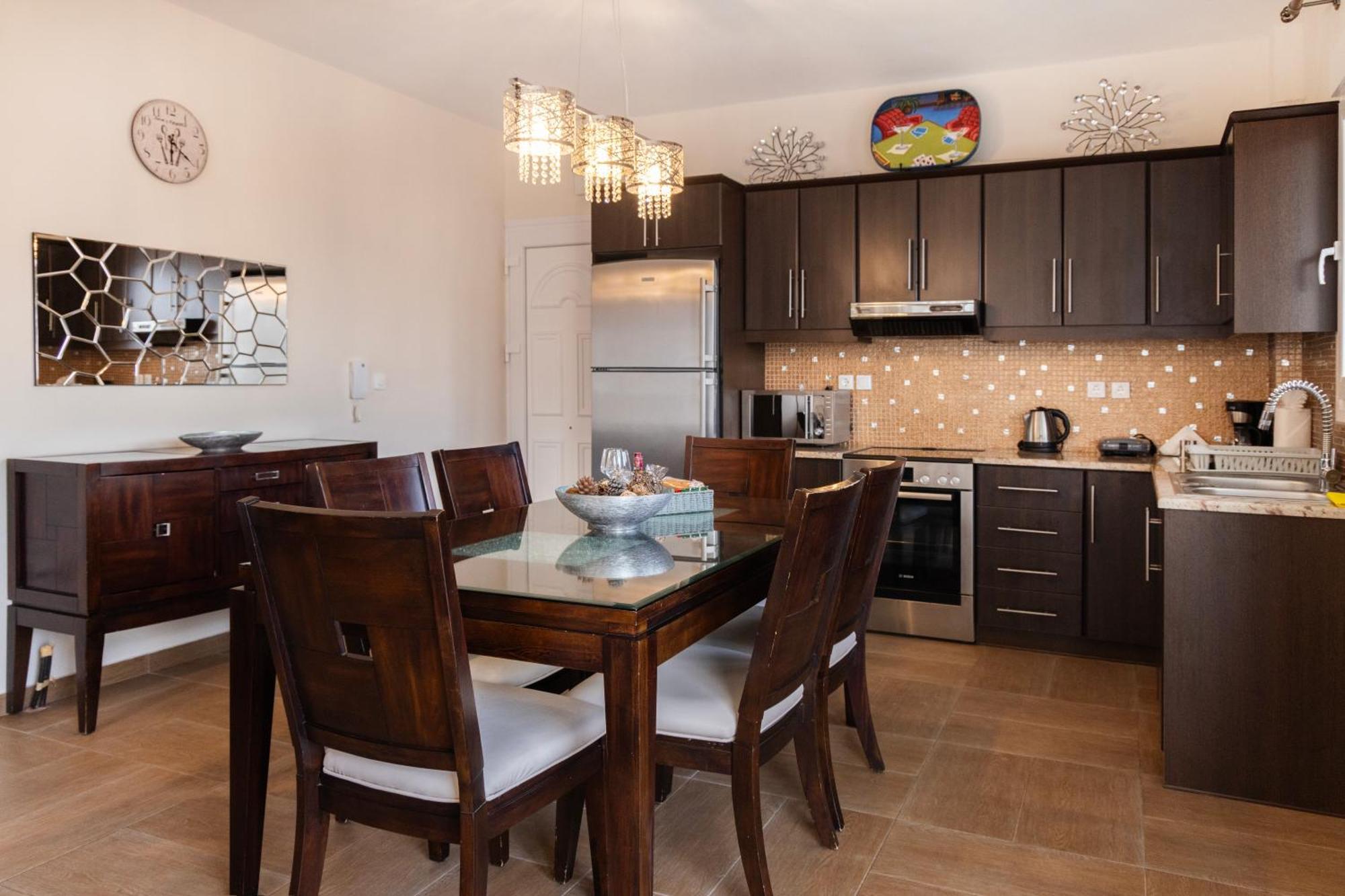 Limani Lux Apartments Karpathos Town  Room photo