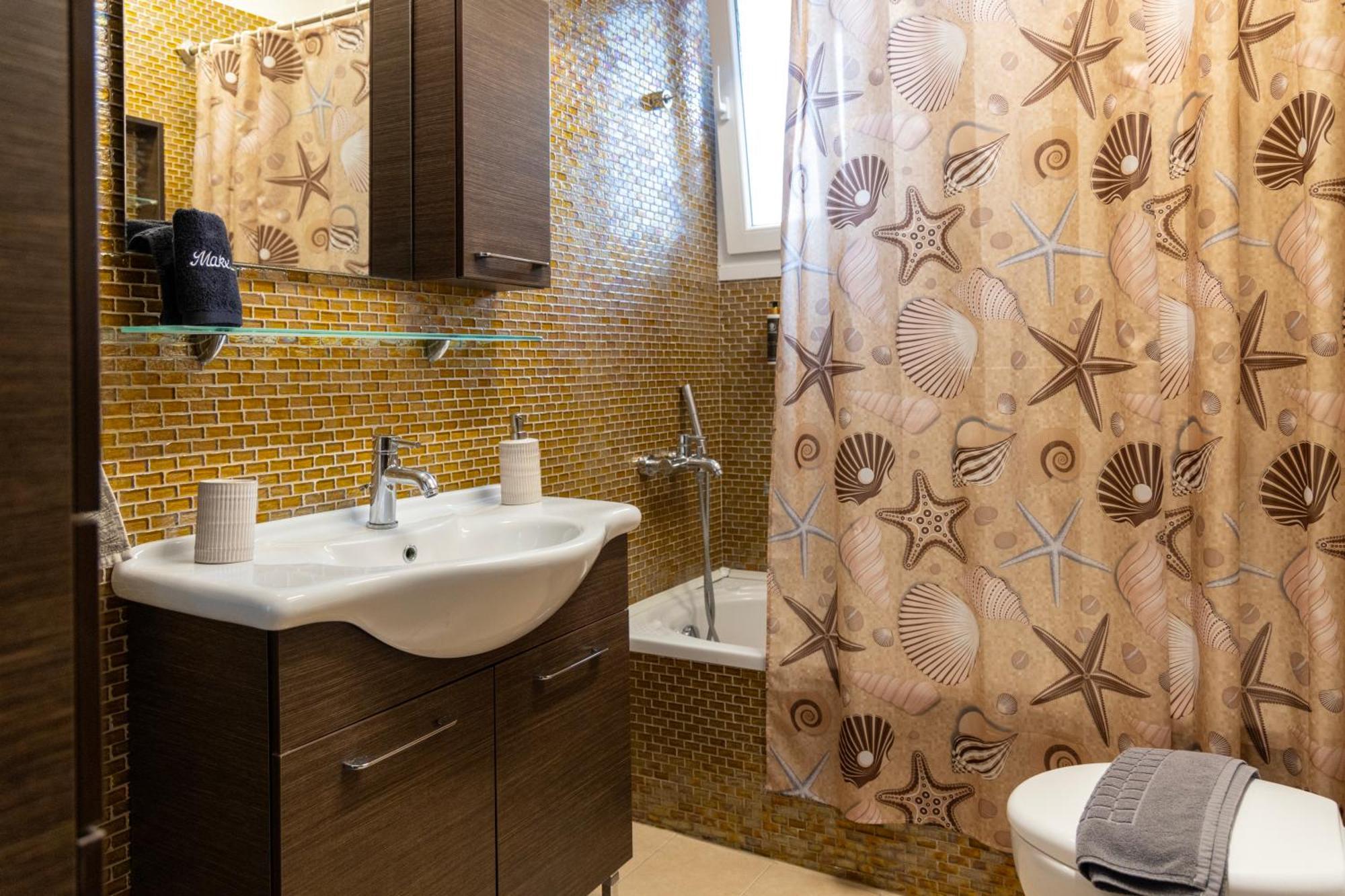 Limani Lux Apartments Karpathos Town  Room photo
